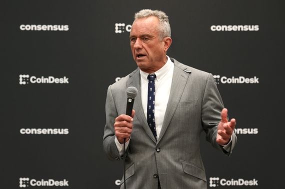 Robert F. Kennedy, Jr., independent U.S. presidential candidate, speaks at Consensus 2024 in Austin, Texas. (Shutterstock/CoinDesk)