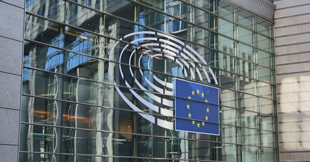 EU Lawmakers Vote Down Green Crypto Mining Study