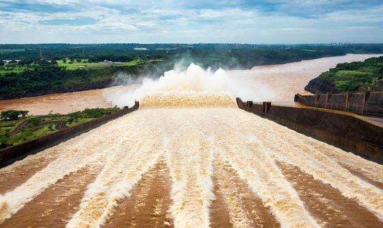 Itaipu dam paraguay, Brazil