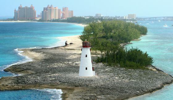 Lighthouse, Nassau, Bahamas. (Viola/Pixabay)
