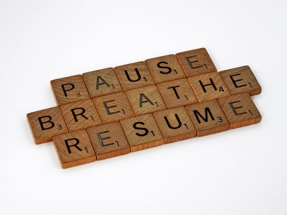 CDCROP: Pause, Breathe, Resume (Brett Jordan/Unsplash)
