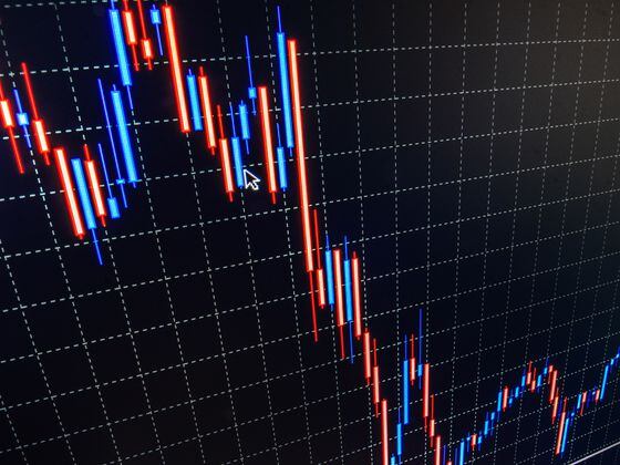 CDCROP: Profit decline Markets indices markets (Shutterstock)