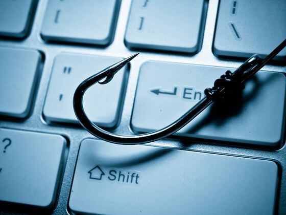 CDCROP: Phishing attack hack hook keyboard (Shutterstock)