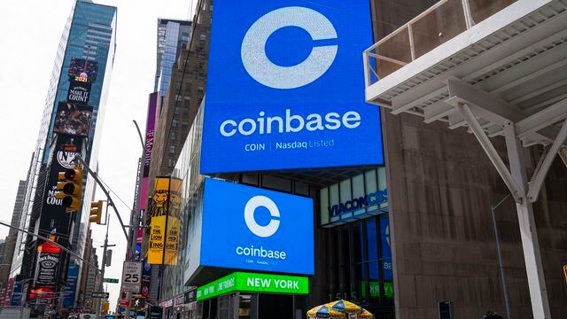 Coinbase Shares Tumble Amid SEC Scrutiny