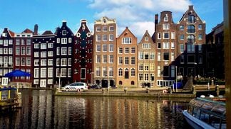 VanEck Europe sees its crypto business become equally as important as its other ventures in the future, the Amsterdam-based division of VanEck told CoinDesk in an interview. (Flickr/moonjazz)