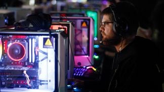 Community Gaming is a venue for crypto-friendly esports tournaments.