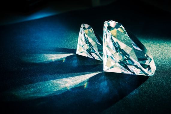 De Beers Group Launches Blockchain Diamond Platform, NFT CULTURE, NFT  News, Web3 Culture