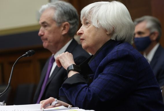 Treasury Secretary Janet Yellen (right) chairs the FSOC, which also includes Fed Chair Jerome Powell. (Alex Wong/Getty Images)