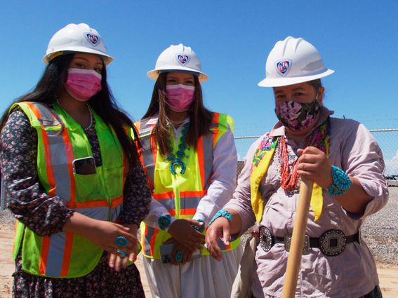 Navajo miner group.jpg