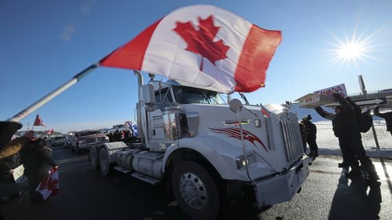 ‘Frozen’ Bitcoin Tied to Canadian Trucker Protests Moved to Coinbase, Crypto.com