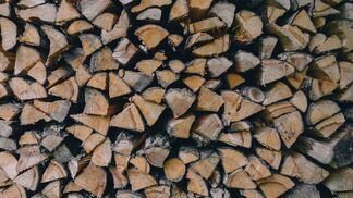 Firewood cord (Andrew Ridley/Unsplash)