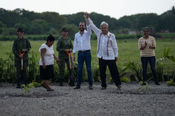 Lopez Obrador Meets Nayib Bukele Amid Migration Crisis In the Mexico-Guatemala Border