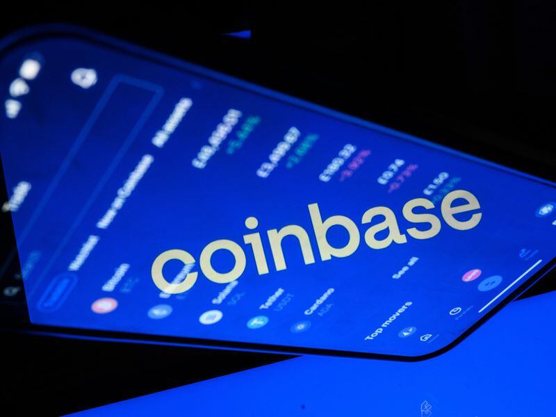 ARK Makes Coinbase Buy as COIN Jumps 20% On-Week