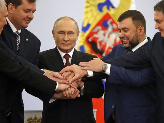 EU crypto sanctions follow Russian President Vladimir Putin's deal with four separatist leaders (Getty Images)
