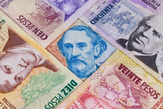Argentina_banknotes