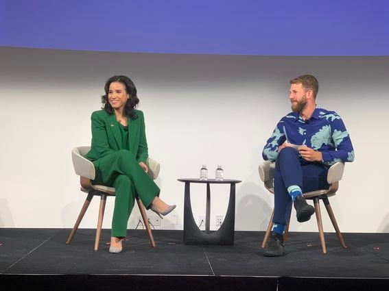 NYDFS Superintendent Adrienne Harris speaking with Chainalysis co-founder Jonathan Levin at Links 2022. (Cheyenne Ligon/CoinDesk)