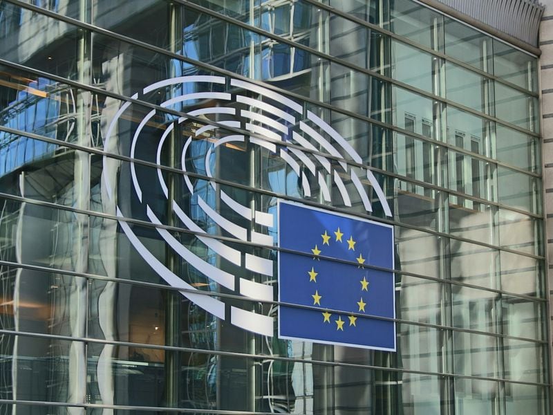 Ahead of EU Elections, Crypto Industry Pushes Blockchain Merits as Policy Focus Shifts to AI