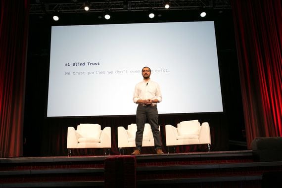 Blockstack co-founder Muneeb Ali speaks at Consensus 2017. (CoinDesk archives)