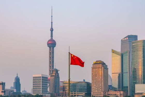 Shanghai (asiastock/Shutterstock)