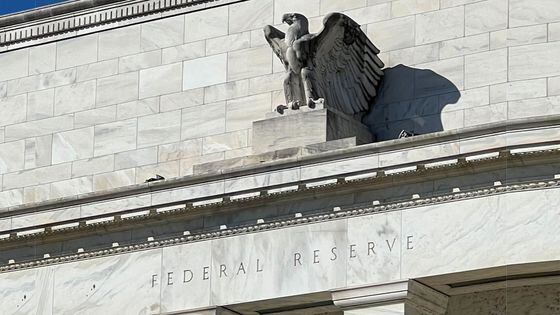 The Federal Reserve will use a Hedera-based payments system, news that sent Hedera's token up 15% on Monday. (Helene Braun/CoinDesk)