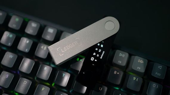 Crypto Wallet Maker Ledger Partners With PayPal; Coinbase Gets Approval for Crypto Futures in U.S.