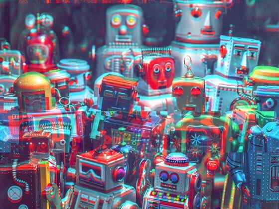 CDCROP: bots robots (Shutterstock, modified by CoinDesk)