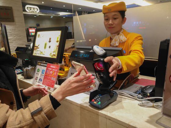 China_cashless_payments_Shutterstock