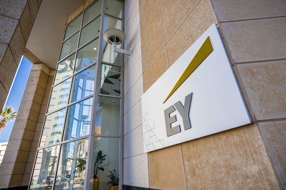 EY_ernst_young_shutterstock