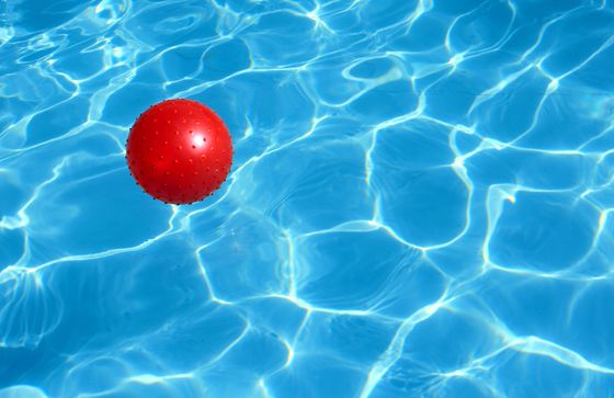 ball-in-pool-crop