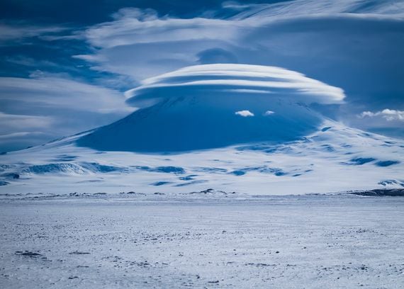 SHADOWBAN: A new code fix is meant to stop large actors from executing a potential attack on bitcoin. (Mt. Erebus, Antarctica. Credit: Shutterstock)