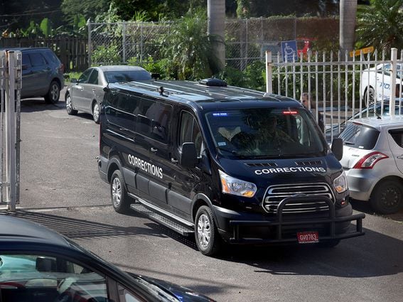 NASSAU, BAHAMAS - DECEMBER 21: FTX co-founder Sam Bankman-Fried arrives in a corrections vehicle at the Magistrate's Court on December 21, 2022 in Nassau, Bahamas. Reports indicate that the former crypto billionaire is preparing to be extradited to the US from the Bahamas to face charges over FTX’s multi-billion-dollar collapse.  (Photo by Joe Raedle/Getty Images)