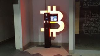 A shitcoins.club crypto ATM (shitcoins.club)