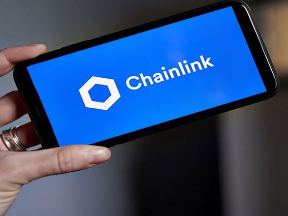 CDCROP: Chainlink