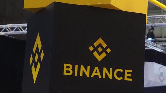 Binance Resumes Bitcoin Withdrawals After Second Pause; Pepecoin Falls Nearly 50% From Recent Highs