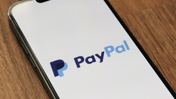 PayPal's Stablecoin Debut Shows This Technology 'Has Value Outside of Crypto': Former CFTC Chair Massad
