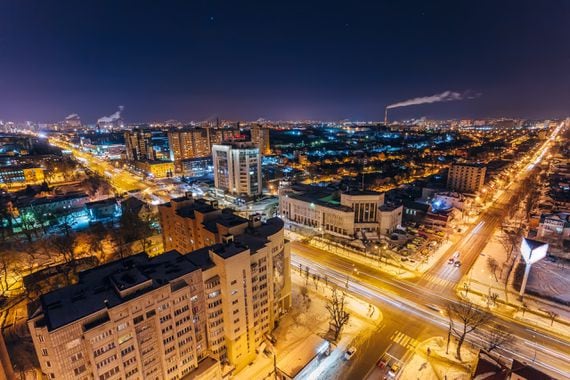 Moscow at night (Shutterstock)