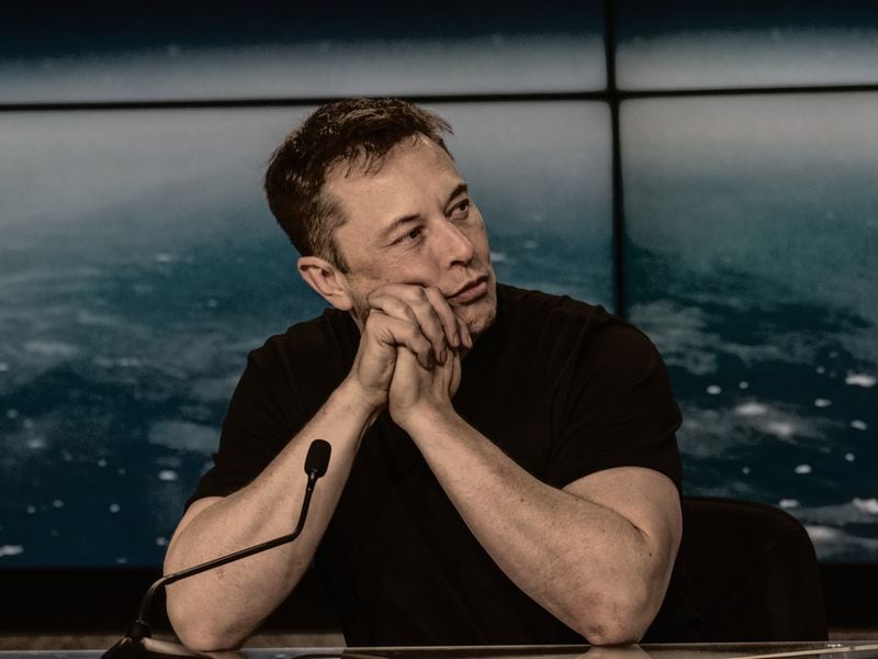 Supposed AI-Based Crypto Token Using Musk’s Image Targeted by Texas Securities Board