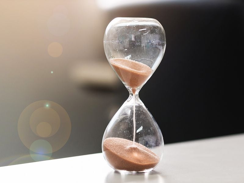 Crypto Startup Hourglass Starts Unique Marketplace to Trade Locked Up DeFi Assets