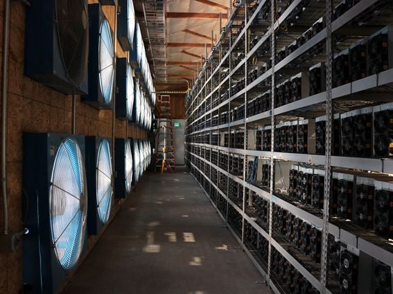 Fans help the flow of air so that Bitfarms mining rigs can stay cool. (Eliza Gkritsi/CoinDesk)