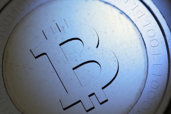 Dwolla closes to bitcoin companies
