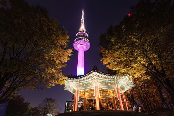 Seoul Tower, Korea (Shutterstock)