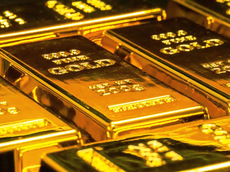 Goldman Sachs Sees Gold Outperforming Bitcoin in the Longer Term