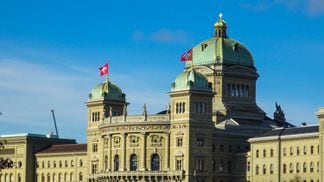 Swiss parliament building (Shutterstock)