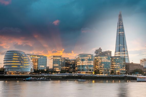London, U.K. (pisaphotography/Shutterstock)