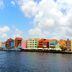 Willemstad, Curaçao (Cole Marshall/Unsplash)