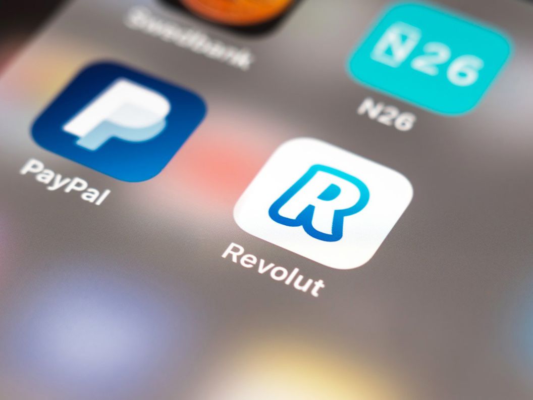 CDCROP: REVOLUT app on smartphone (A. Aleksandravicius/Shutterstock)