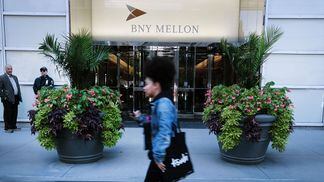 The Bank of New York (BNY) Mellon Corp. stands in lower Manhattan. (Spencer Platt/Getty Images)