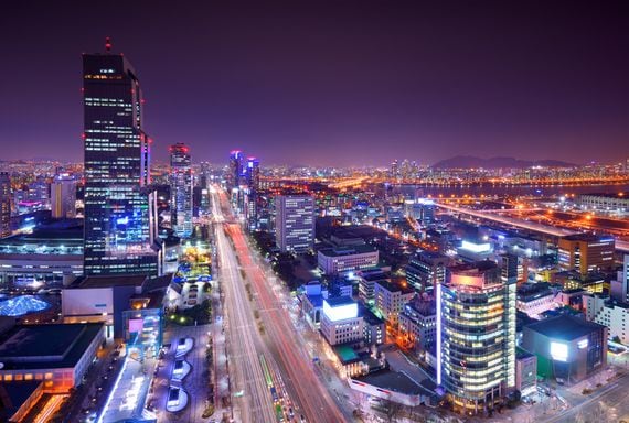 Seoul skyline (Shutterstock)