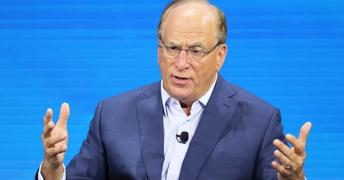 BlackRock CEO Larry Fink Seeing Client Demand for Crypto 'Around The World'