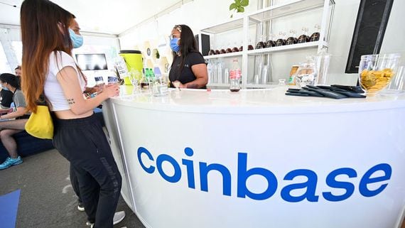 Coinbase to Suspend Trading for Binance USD Stablecoin